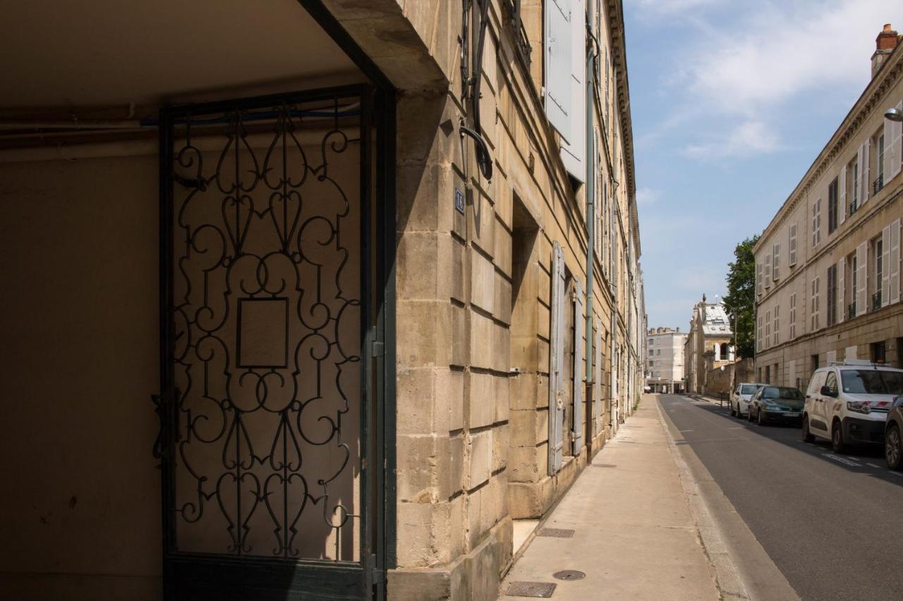 Grand Studio Zen Dans L'Hyper Centre De Poitiers Apartment ภายนอก รูปภาพ